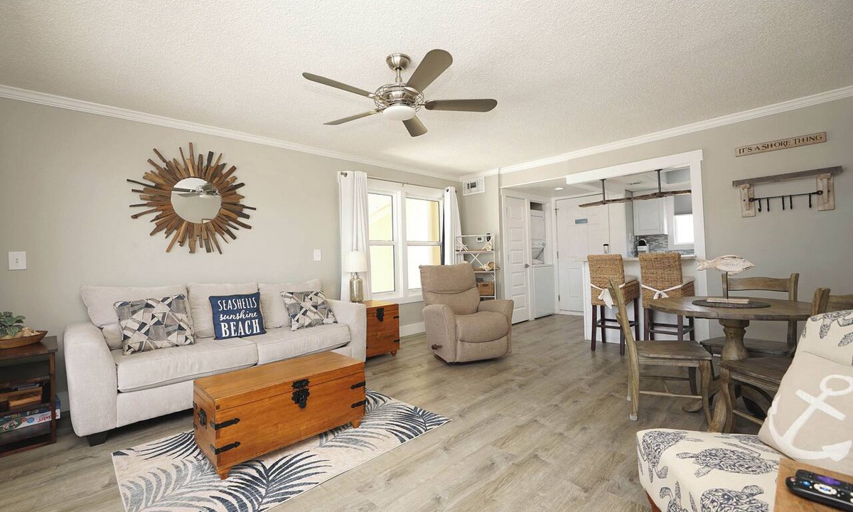 Holiday Isle Condo | Modern Beachside 1BR | Near Sand, Golf & Tennis