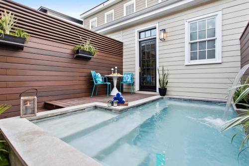 Beach Institute House | Modern Luxury Getaway Heated Pool