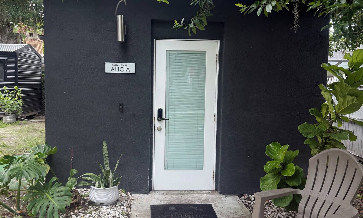 Old Seminole Heights Apartment | Modern Tiny House in conveniently located Tampa Neighborhood.