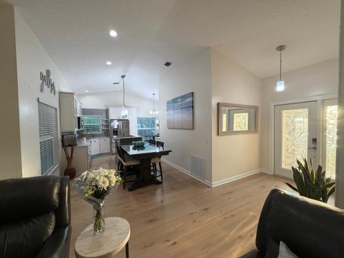 Titusville House | Near KSC - Peaceful Spacious Home for 6 - Fully Stocked Kitchen and Coffee Bar