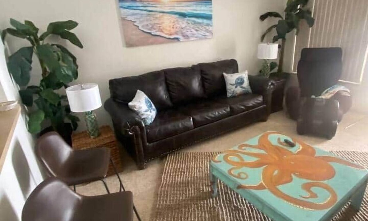 Lecanto House | Near Manatees, Springs, Scalloping, & Black Diamond