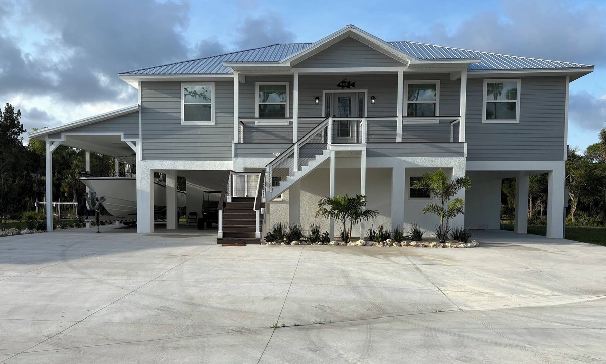 Crystal River House | New Canal Home in Crystal River, FL