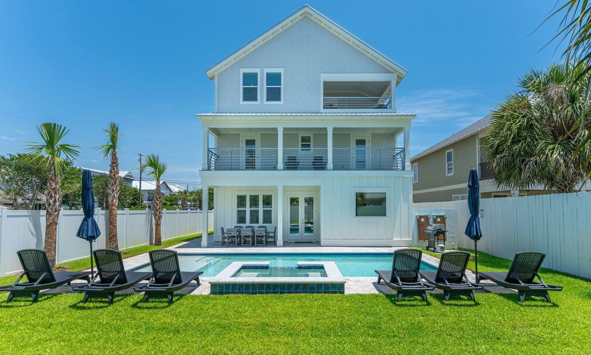 Clipper Cove House | New! Close to Beach ~ Private Pool and Spa