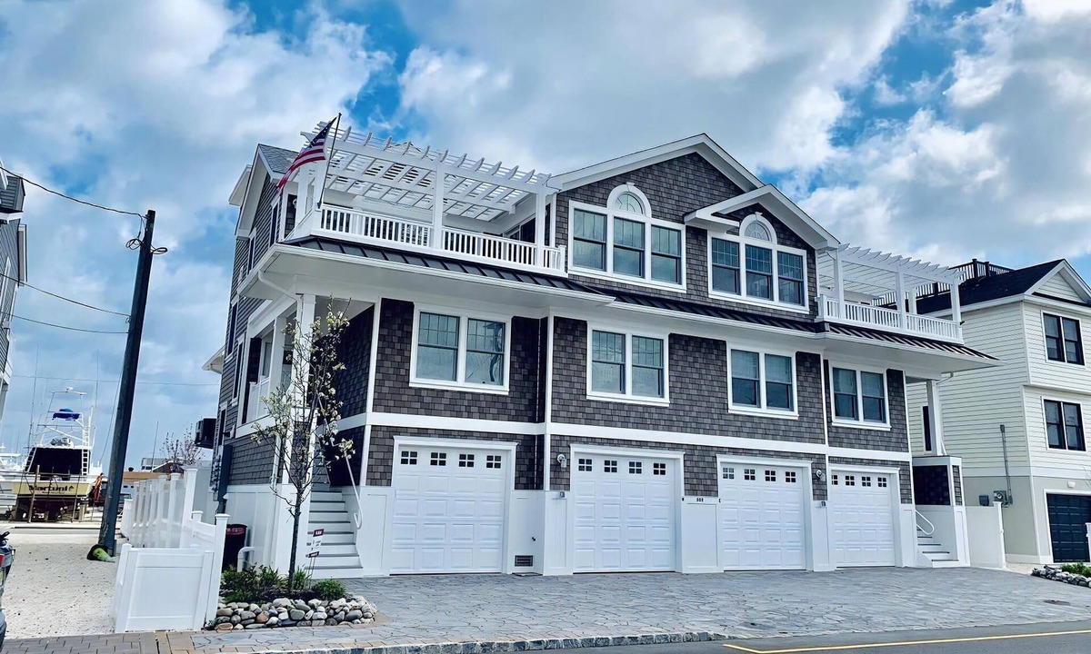 Beach Haven Condo | NEW TOWNHOUSE - CLOSE TO ALL BEACH HAVEN HAS TO OFFER!