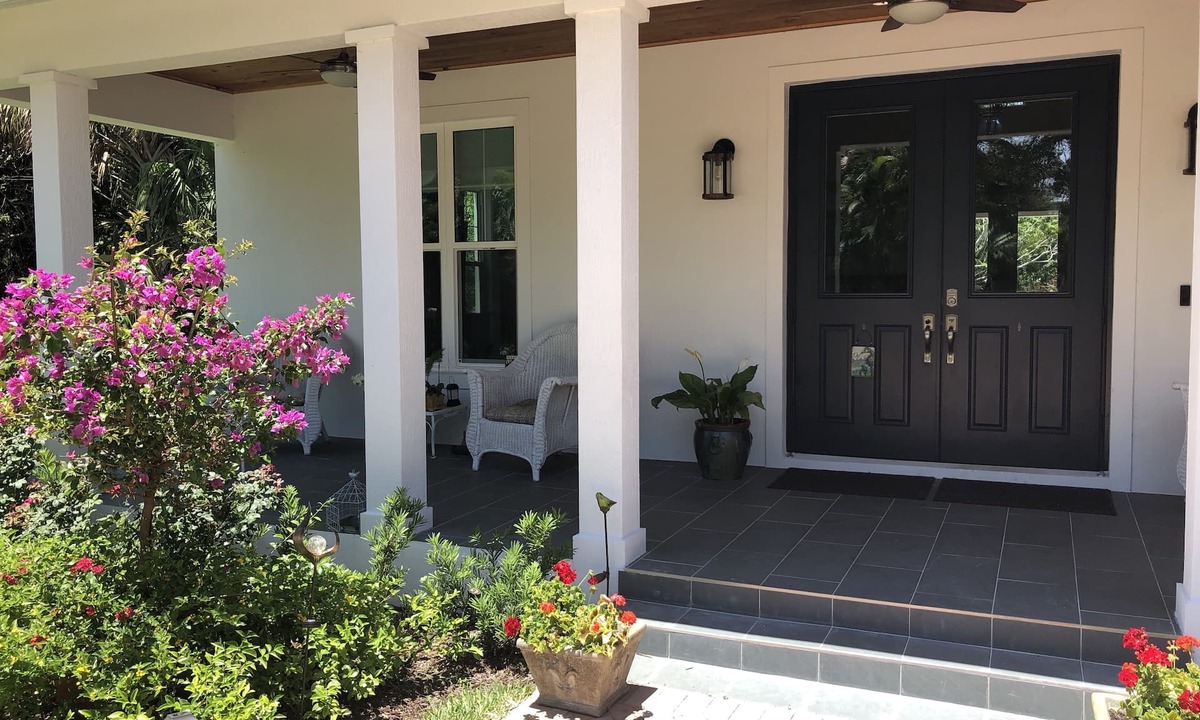 Hobe Sound House | Newly Built Florida Cottage Style Home Private and welcoming close to beach!