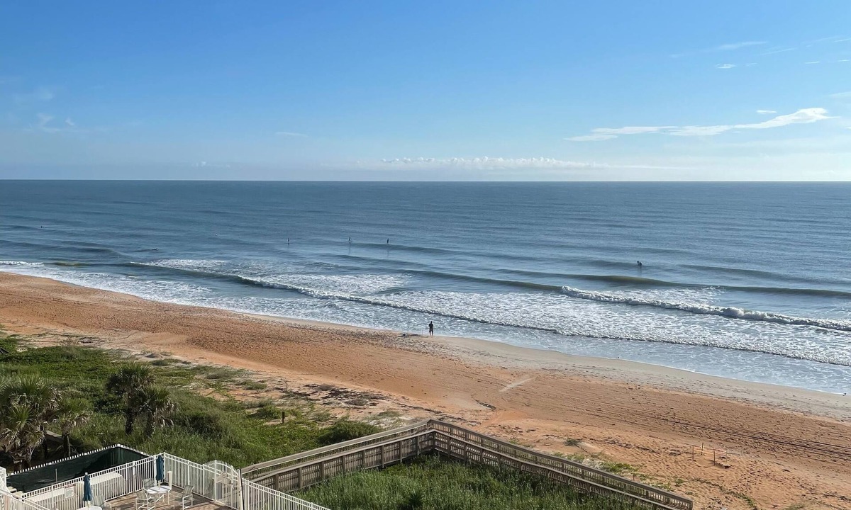 O'byrne Condo | Newly remodeled 1200 sq. ft. with beautiful beachside ocean view!