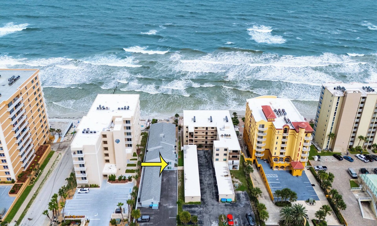 Daytona Beach Shores Condo | Newly remodeled, fully furnished, 3-bed/2 bath condo with direct ocean access