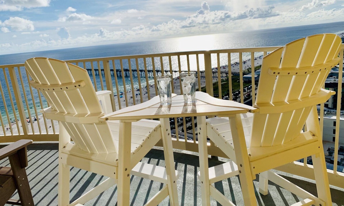 Panama City Beach Condo | Ocean Breeze at Calypso Tower III Amazing Sunsets! Beach chair setup included!