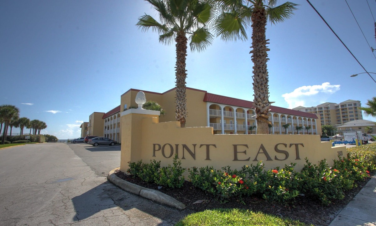 Point East Condo | Ocean View Second Floor 2/2