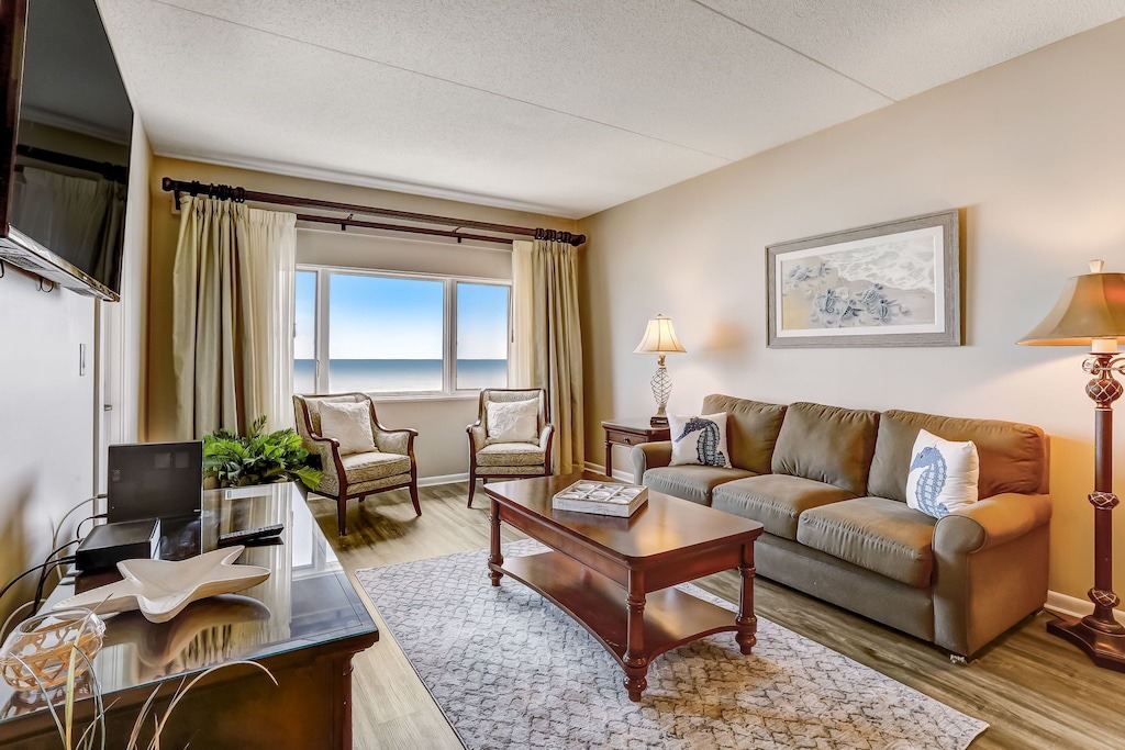Fernandina Beach Condo | Oceanfront Penthouse 2 Bedroom on the Omni Plantation