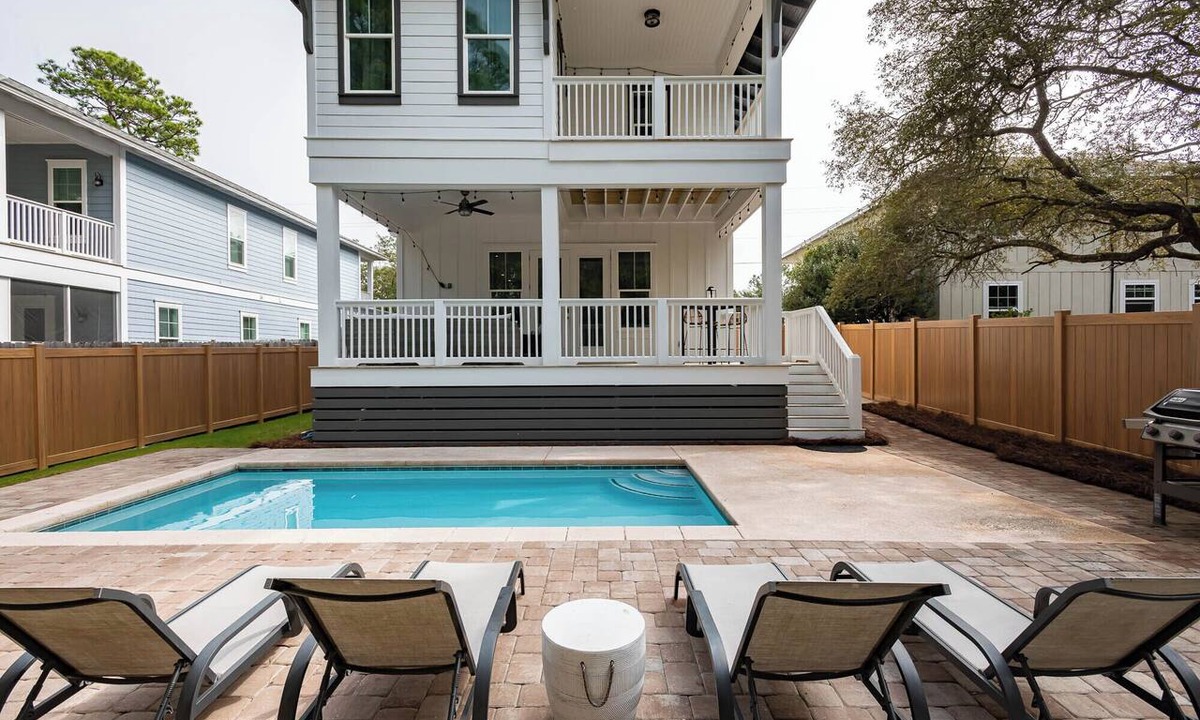 San Juan House | Ocho Cinco ~ 85 San Juan Avenue ~ Seagrove Beach