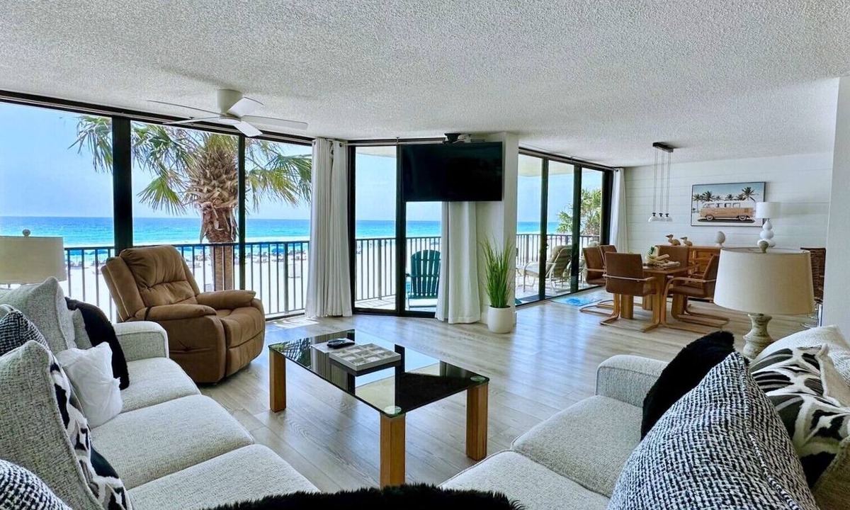 Gulf Lagoon Beach Condo | Oh What a VIEW! Free Beach Chairs! PW 207