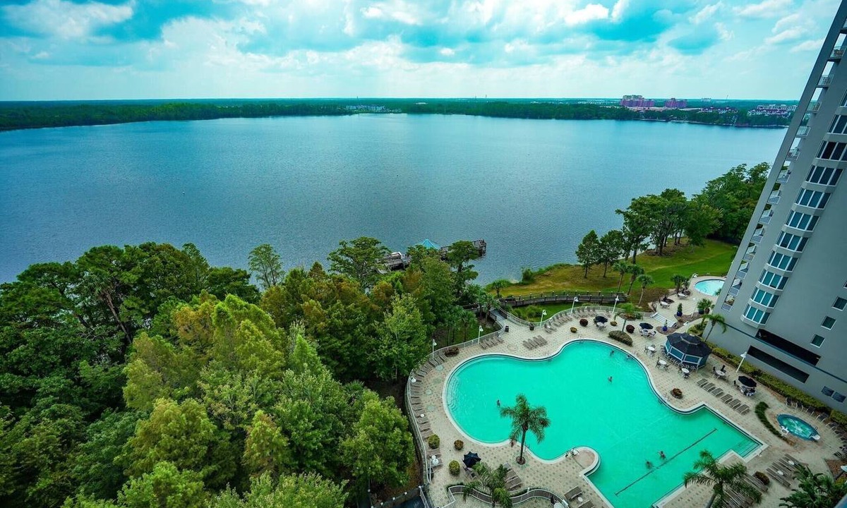 Florida Central Atlantic Coast Apartment | Orlando Blue Heron Condo 1 Mile From Disney 9th floor