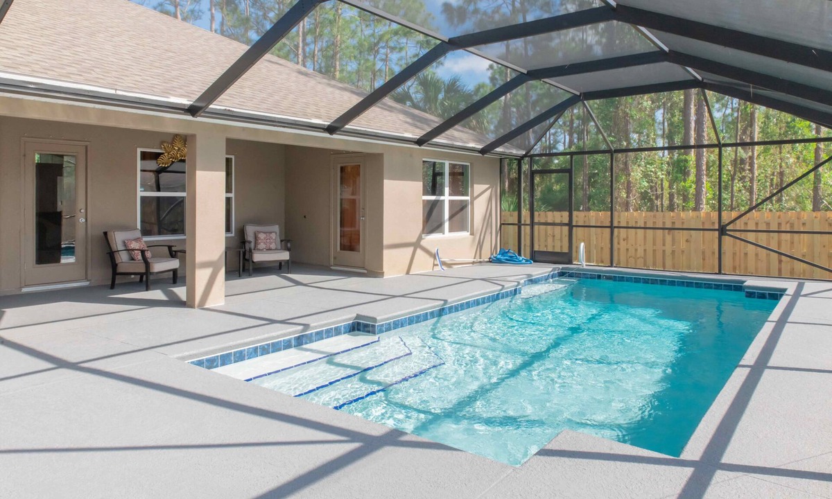 Port Malabar House | Palm Bay Retreat: Pool, Amenities & Free Parking