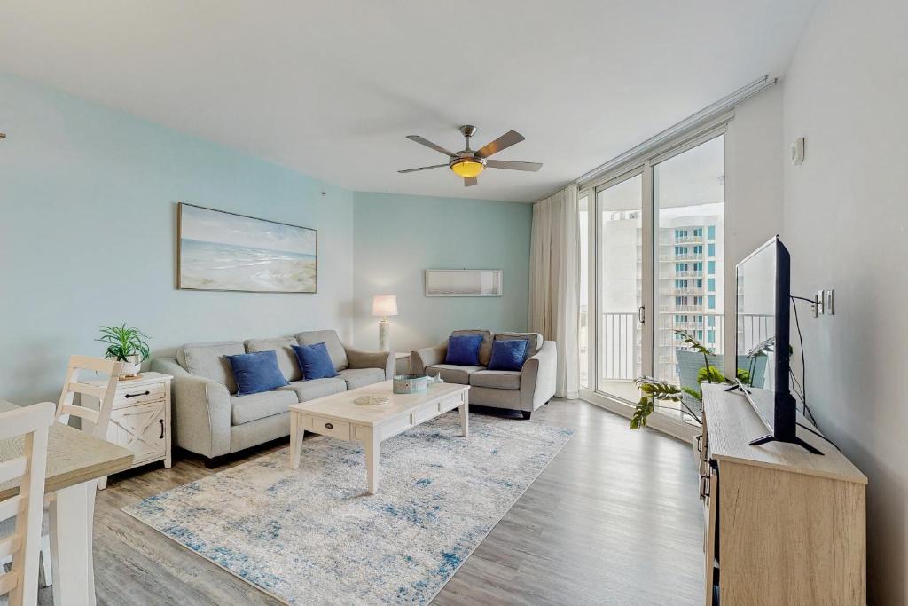 Destin Apartment | Palms of Destin 11013