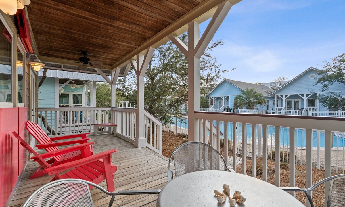 Seacrest Cottage | Peacock Cottage | Inlet Beach 30A | Outdoor Pool, 2 Bikes | My Beach Getaways