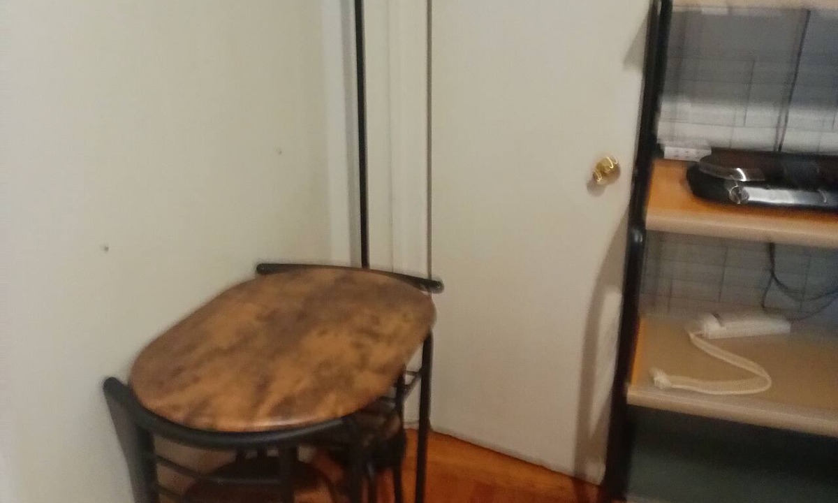 Williamsbridge Apartment | Perfect 2-bedroom apartment with AC in charming Bronx neighborhood