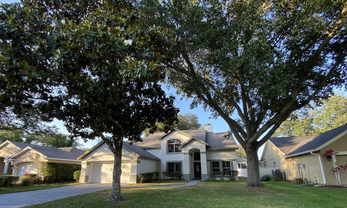 Tampa Palms House | Perfectly located 4 Bedroom House