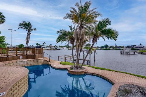 Apollo Beach House | Pet Friendly! Canal-Front Apollo Beach Gem w/Pool
