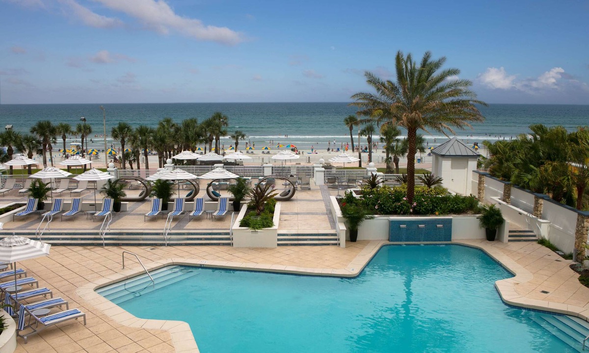 Brush - Stewarts Hotel | Pet-friendly Property with Outdoor Pool, Near Daytona Beach!