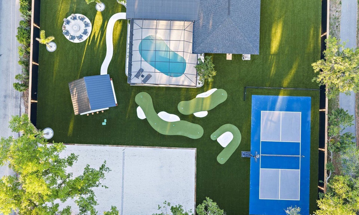 Quail Run House | Pickleball. Sand Volleyball. Heated Pool. Mini Golf.