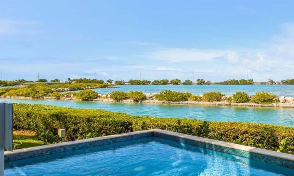 Marathon House | Piece of Paradise located at Hawks Cay in Duck Key