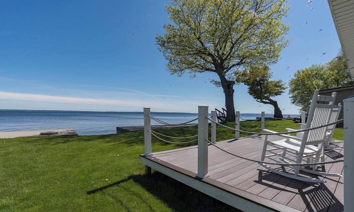 Dexter Cottage | Pillar Point Getaway