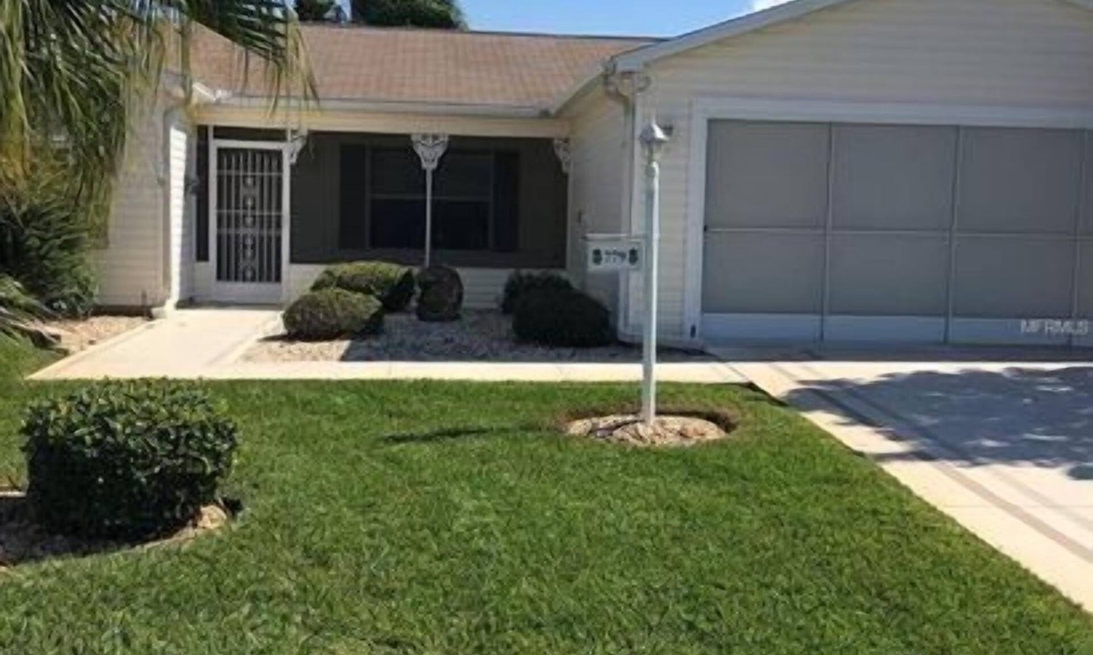 The Villages House | POLO RIDGE NICE RANCH CLOSE TO DINING SHOPPING BANKS AND MORE THE VILLAGES FL