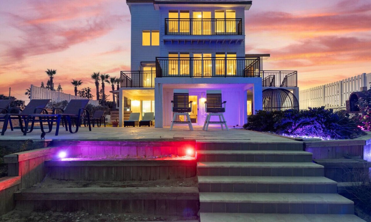 Port Orange House | Pool, 7 Bed 7 Bath, Direct Oceanfront, 4 Kitchens