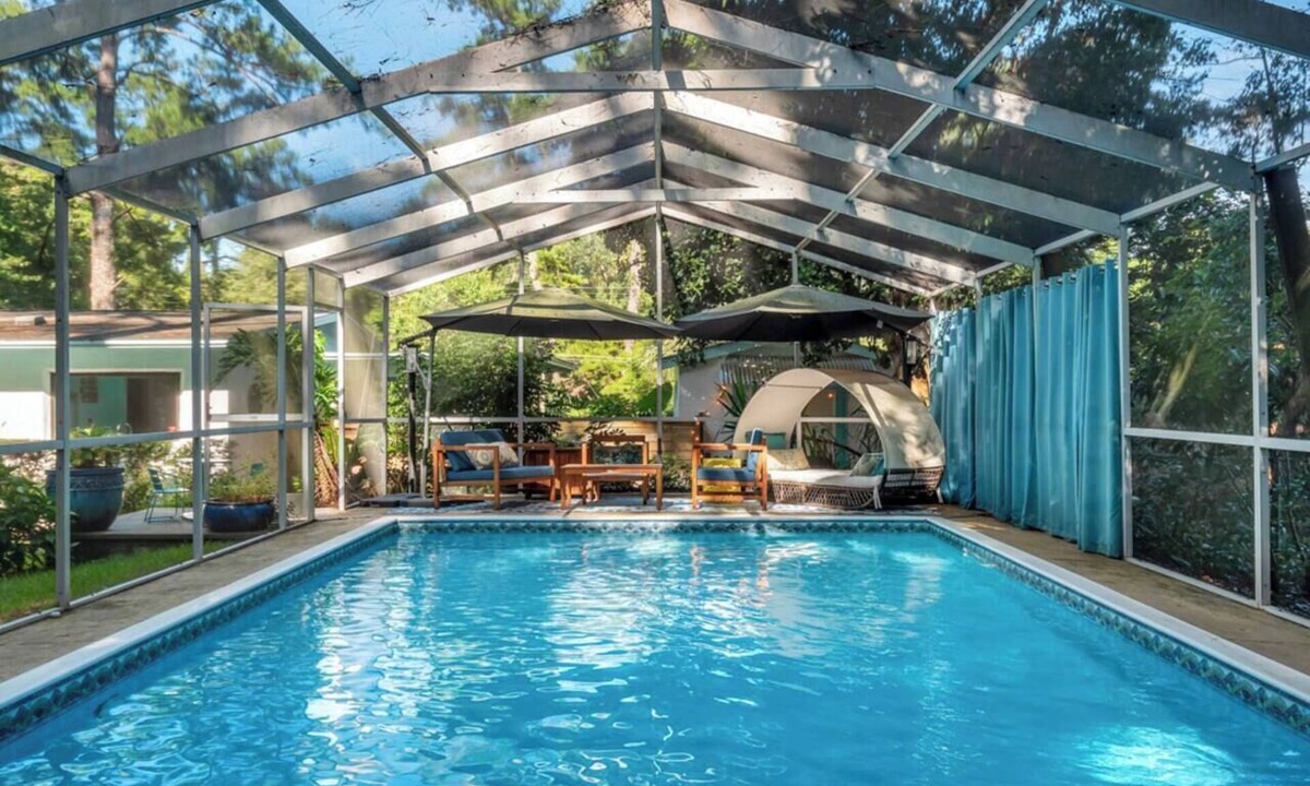 Tallahassee House | Pool Paradise w/Treehouse & Zen Cottage