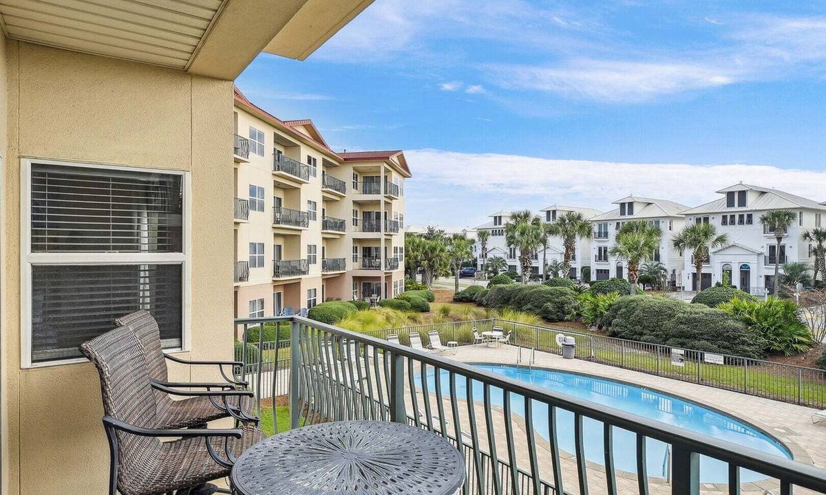 Frangista Beach Condo | ☀️Pools-Walk2Beach-Sweet Retreat☀️