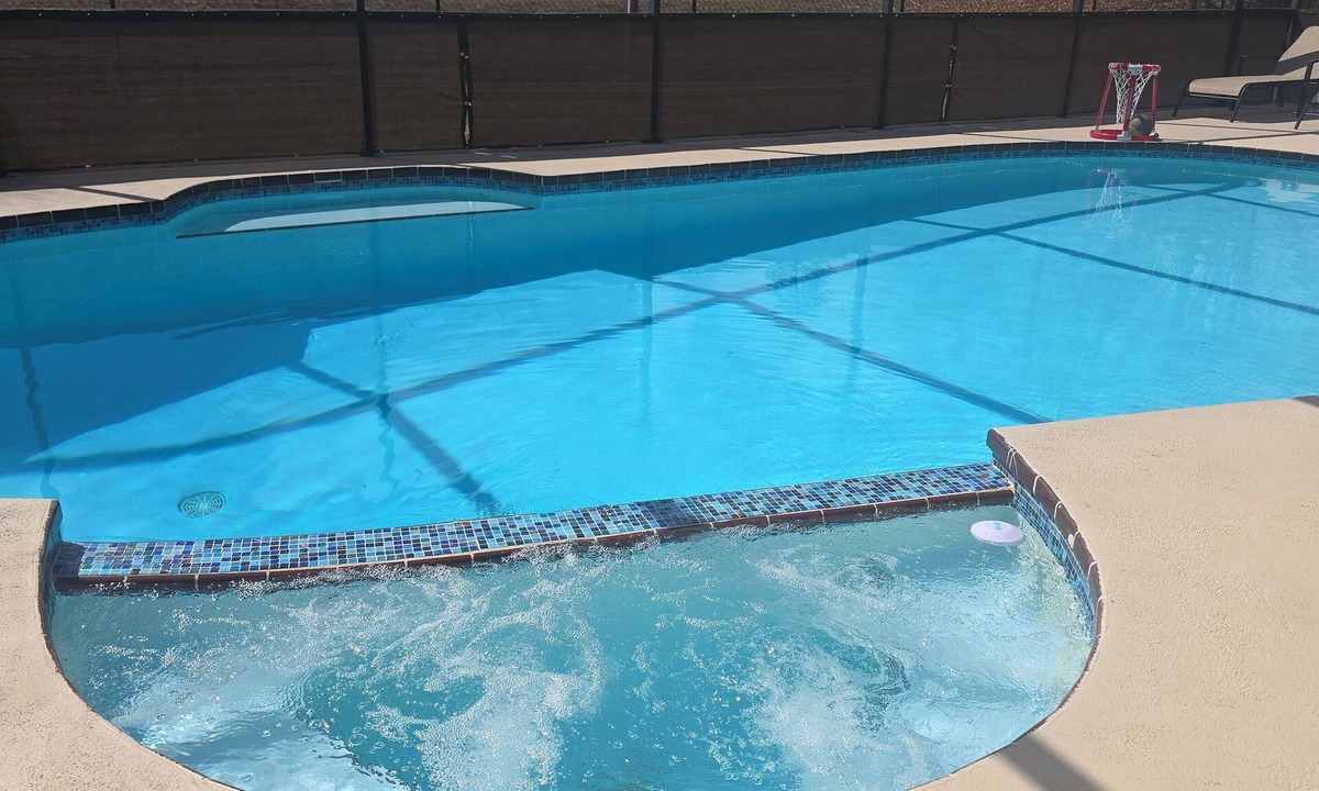 Port Saint Lucie House | Poolside Palms - 3bd/3ba Sleeps 18