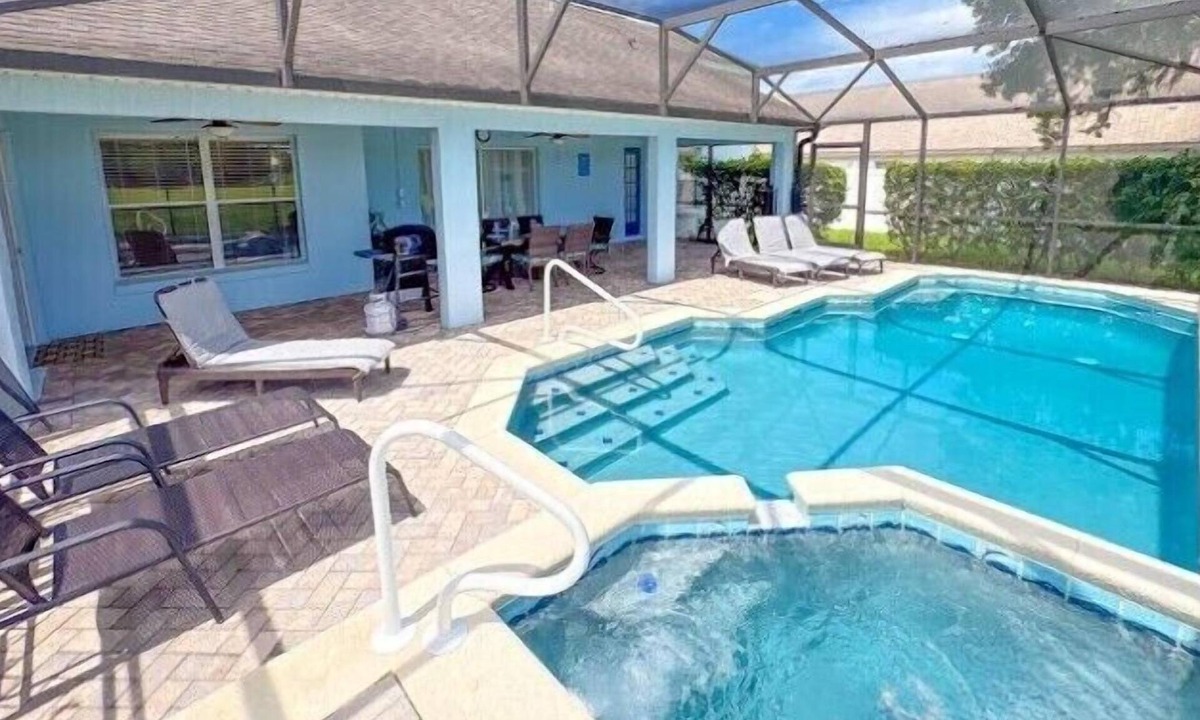 Orange Tree House | Private Pool and Spa Oasis Near Disney, Sleeps 8, Orange Tree, Free BBQ