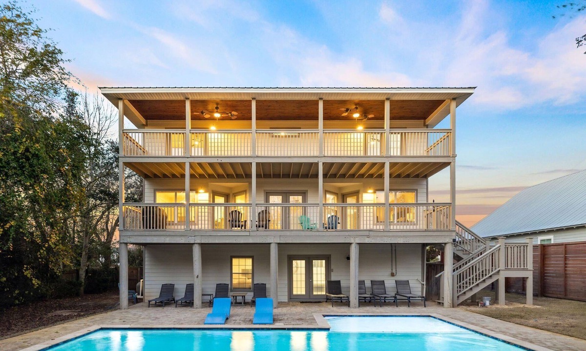 Gulfview Heights House | Private Pool, LSV/Golf Cart, Bikes, & 2 Kitchens! Easy Walk to Beach! Pet Friendly