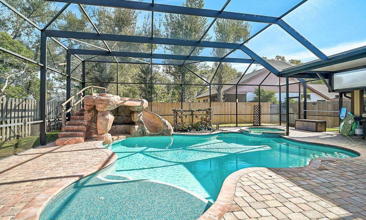 Country Oaks House | Private Resort Pool and Hot Tub w/Grotto Slide-Color Lights - Outdoor Shower