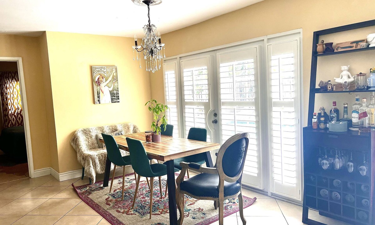 Deerfield Beach House | Private room in pool oasis