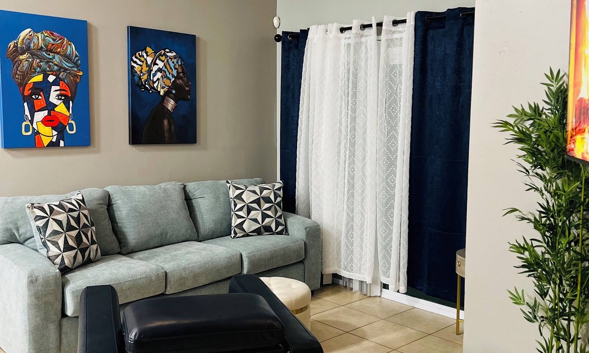 Fairvilla House | PROMO NOW: 2BD/2BTH Home-Downtwn/Wekiwa Springs