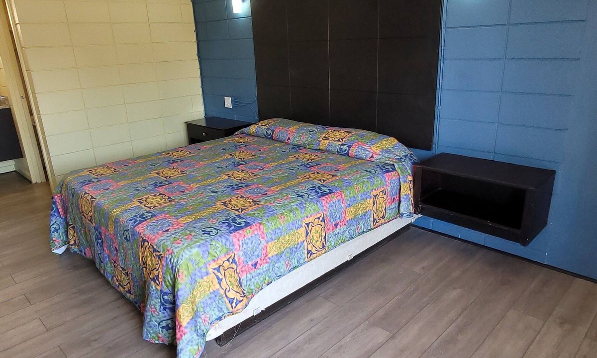 Lucedale Hotel | Relax inn