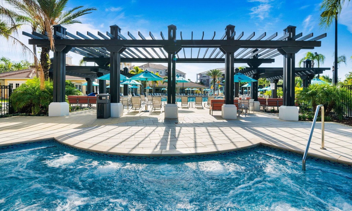 Florida Central Atlantic Coast Villa | Renovated Condo by Convention Center & I-drive