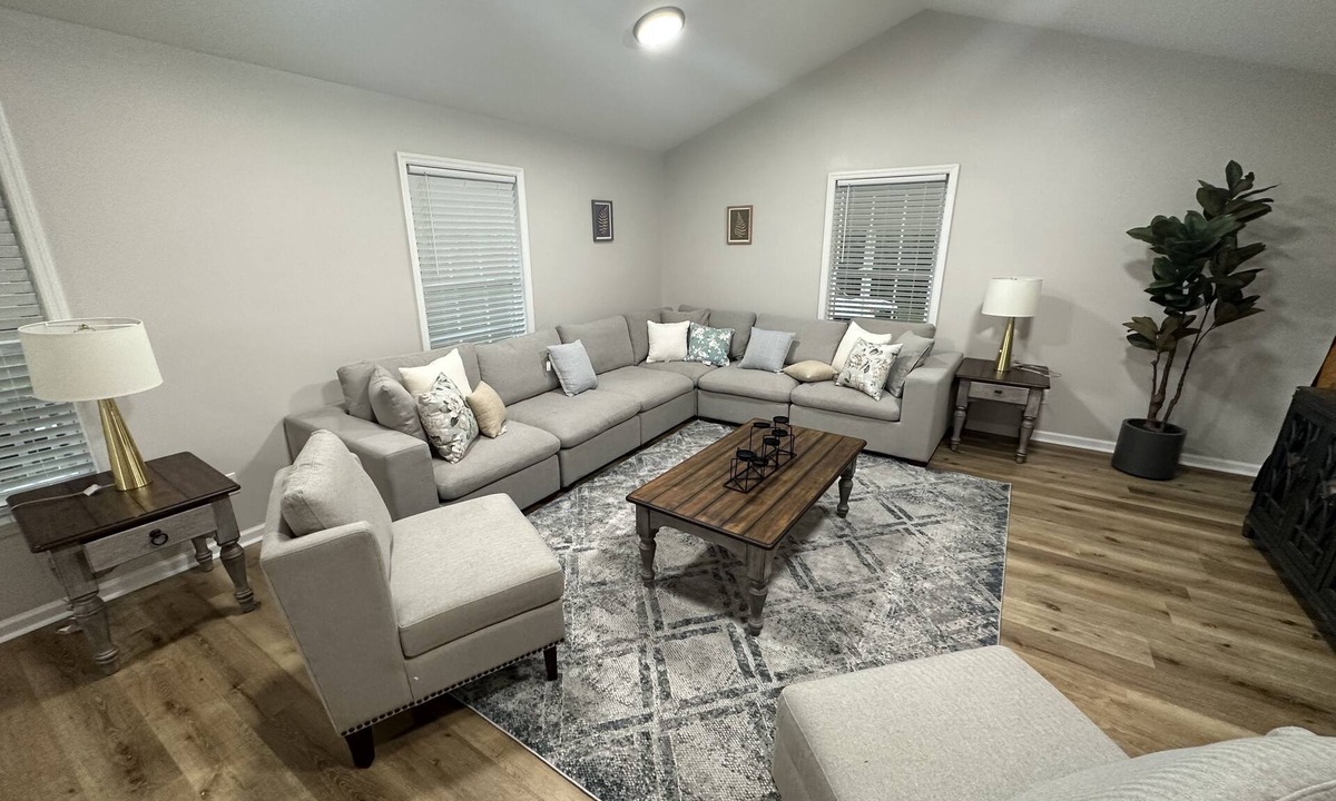Brooks County House | Renovated, Rare, Peaceful Home