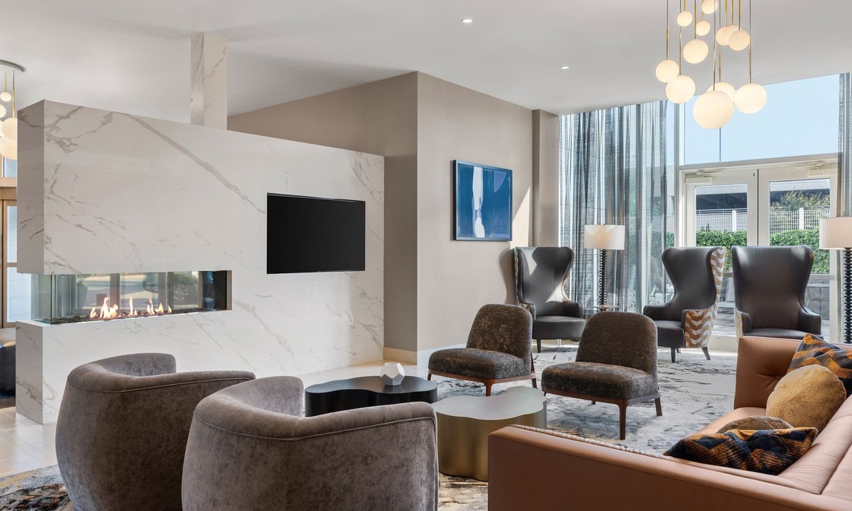 East Bronx Hotel | Residence Inn New York The Bronx At Metro Center Atrium