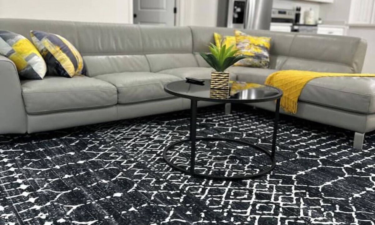 Ocala House | Retreat in Ocala with Video Game Room