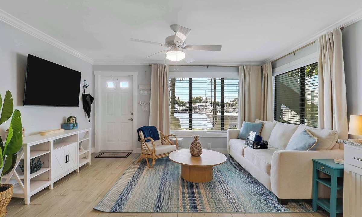 Stuart Apartment | Sailfish Suites 1 - Waterfront & pet friendly!