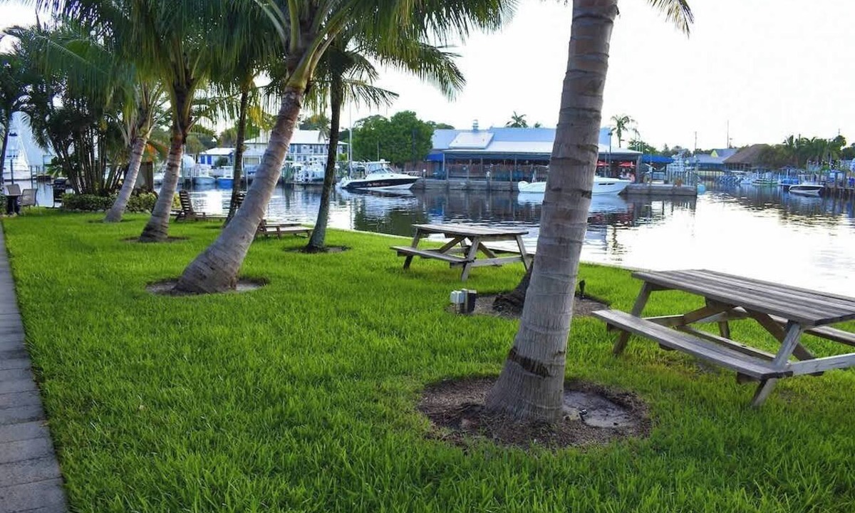 Stuart Apartment | Sailfish Suites 2 - pet friendly & waterfront!