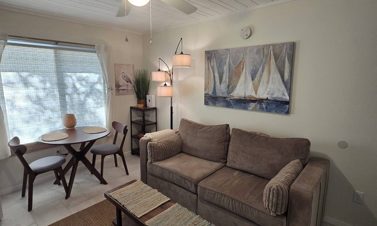 Panacea Cottage | SALT AIR AND SERENDIPITY Unit A