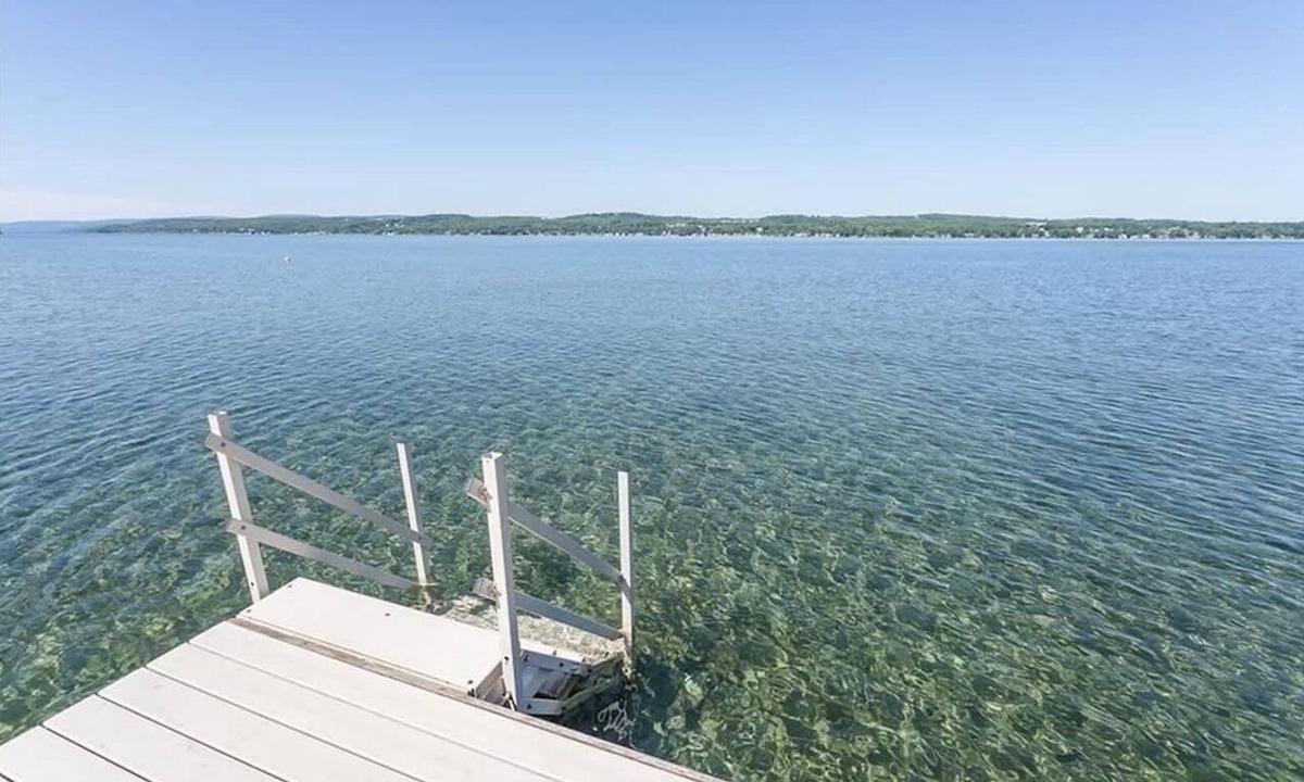 Canandaigua House | Sandy Beach Haven - Modern Canandaigua Lake House