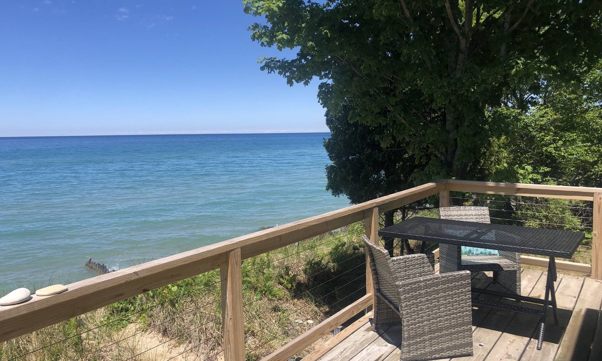 Arcadia House | Sandy Beach! Sunset Cottage on Lake Michigan, Arcadia, fire pit. Dog ok.