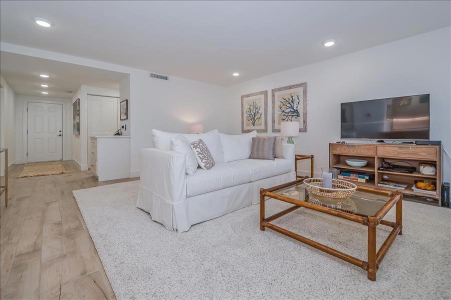 Boca Grande Apartment | Sea Oats 143 Apartment
