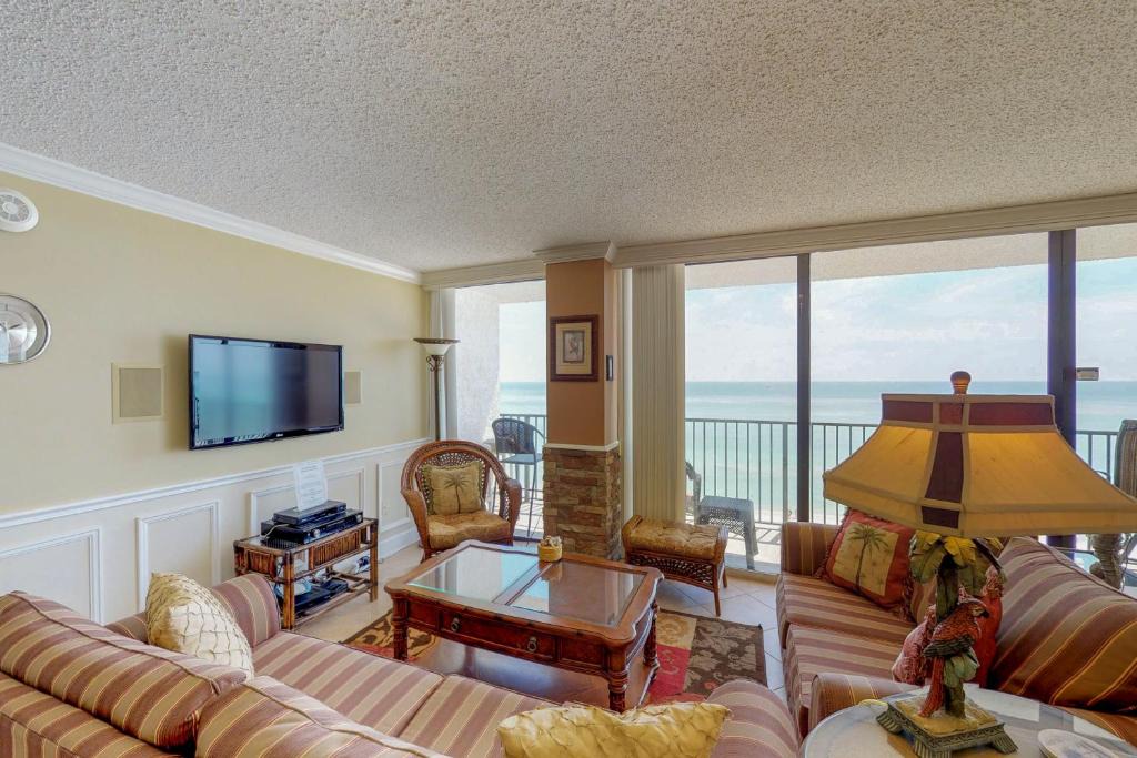 West Panama City Beach Hotel | Seachase 704E