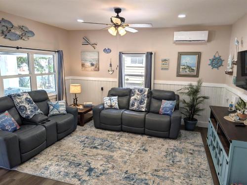 Cedar Key House | Seafoam Cottage - Beauty in the Heart of Cedar Key